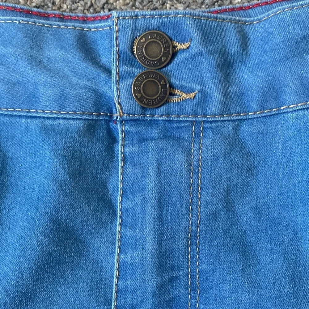 Sabrina Lauren light denim shorts